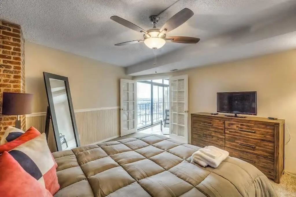 2 Bedroom Condo Heart Of Lodo W/Great View/Amenities contacts